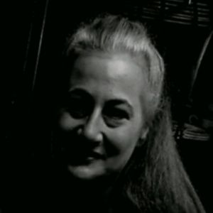 Meet your Posher, Lorrenda